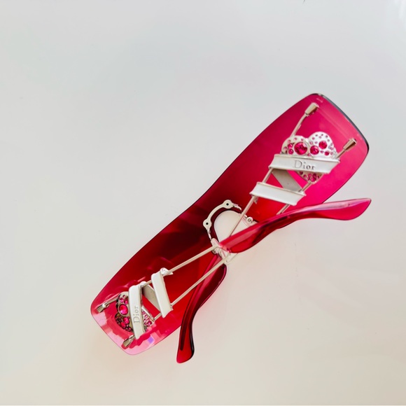 LIKE NEW🍒 Authentic Dior heart core Swarovski rimless pink sunglasses - Picture 10 of 12